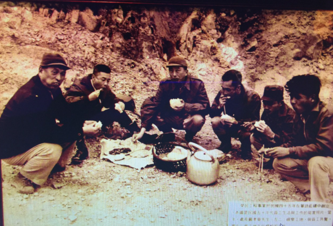 榮工永遠的大家長嚴孝章先生生平-榮工文化-重感情講道義