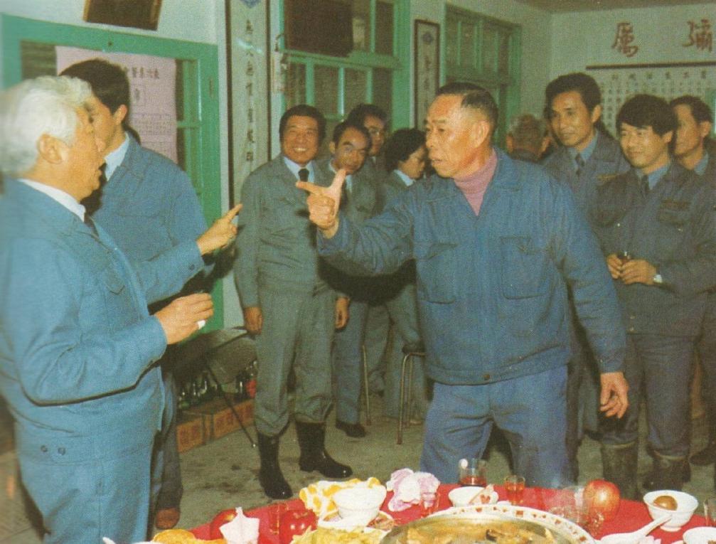 榮工永遠的大家長嚴孝章先生生平-榮工文化-重感情講道義