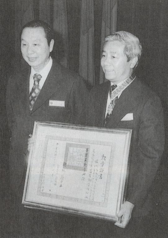 榮工永遠的大家長嚴孝章先生生平-榮民工程成果展