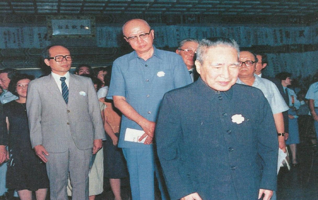榮工永遠的大家長嚴孝章先生-巨星隕落-告別式