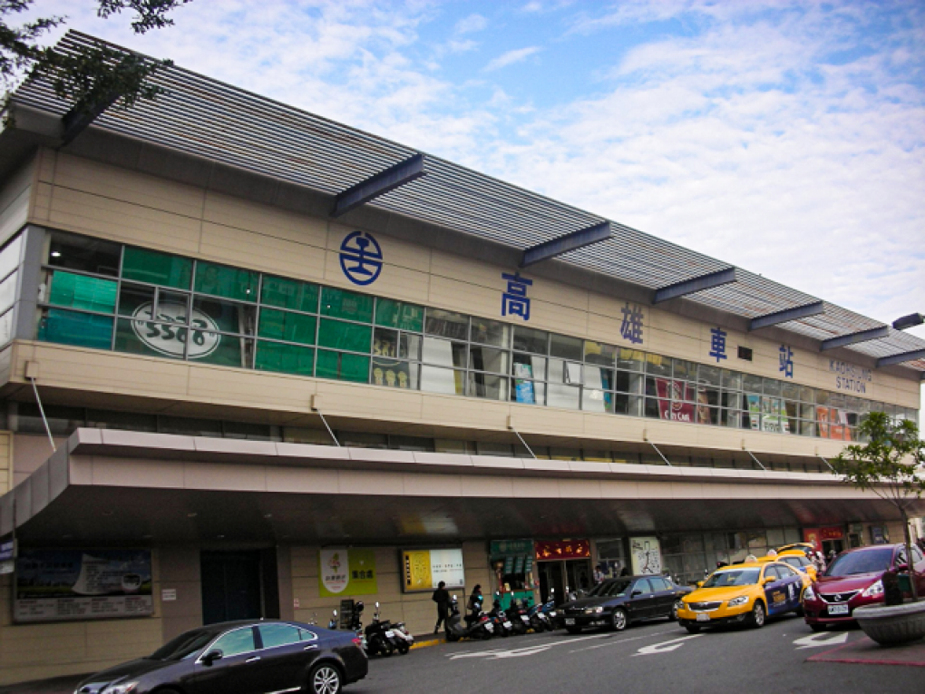 高雄市區鐵路地下化-高雄車站的演進-第四代高雄車站臨時站(2002~2018)