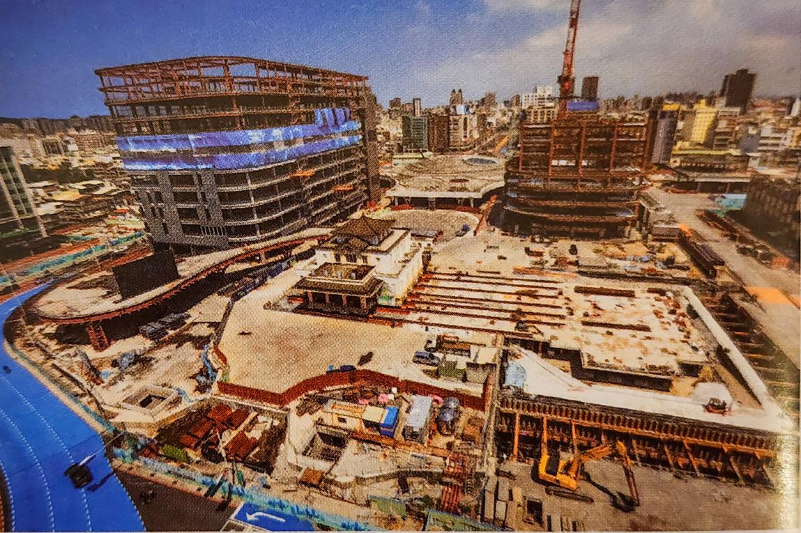 高雄市區鐵路地下化-帝冠式車站第二次遷移作業