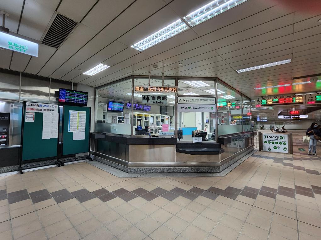 鐵路地下化計畫-高雄市區計畫復設車站-三塊厝站大廳層