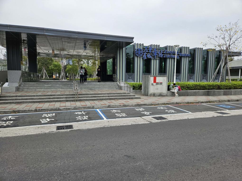 高雄市區鐵路地下化計畫-延伸左營計畫復設車站-左營(舊城)站-設施