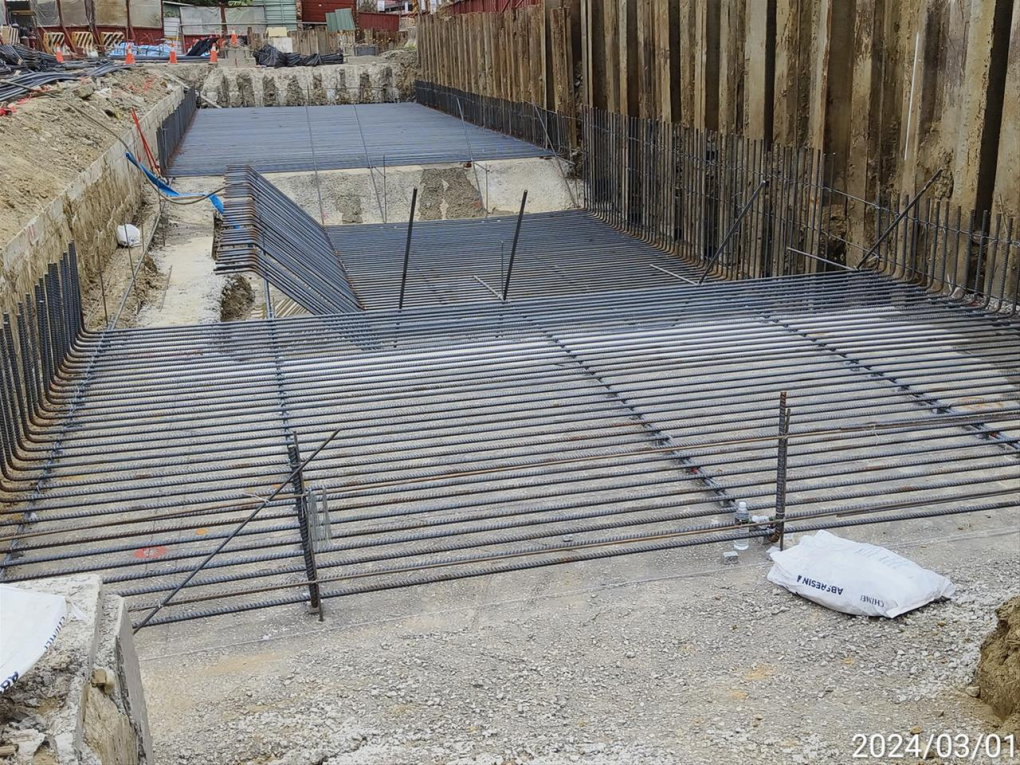 高雄捷運-興建中路網岡山路竹延伸線-第一階段施工照片