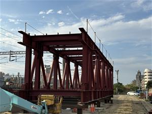 高雄捷運-興建中路網岡山路竹延伸線-第一階段施工照片