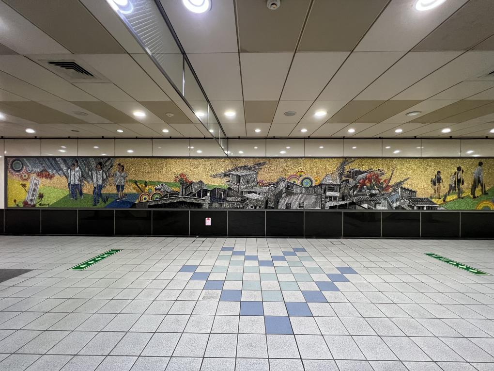 高雄捷運紅線沿線車站介紹-前鎮高中站(R5)-公共藝術