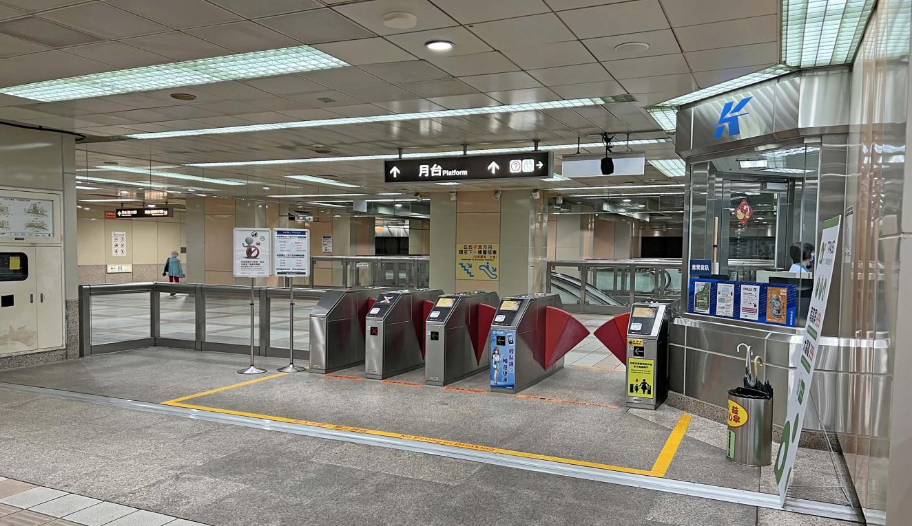 高雄捷運橘線沿線車站介紹-大東站(O13)大廳層