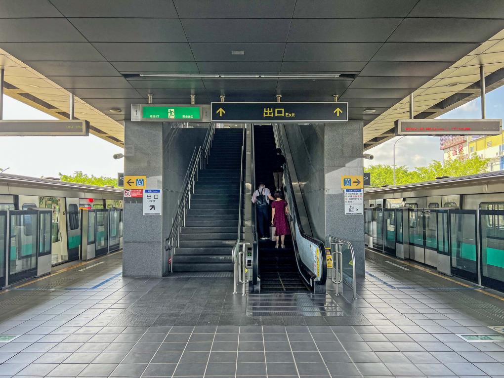 高雄捷運橘線沿線車站介紹-大寮站(OT1)月台層