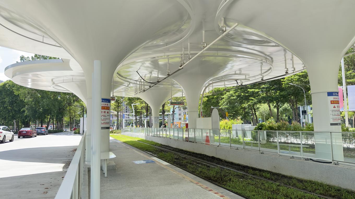 高雄環狀輕軌沿線車站介紹-美術館站(C21)位置