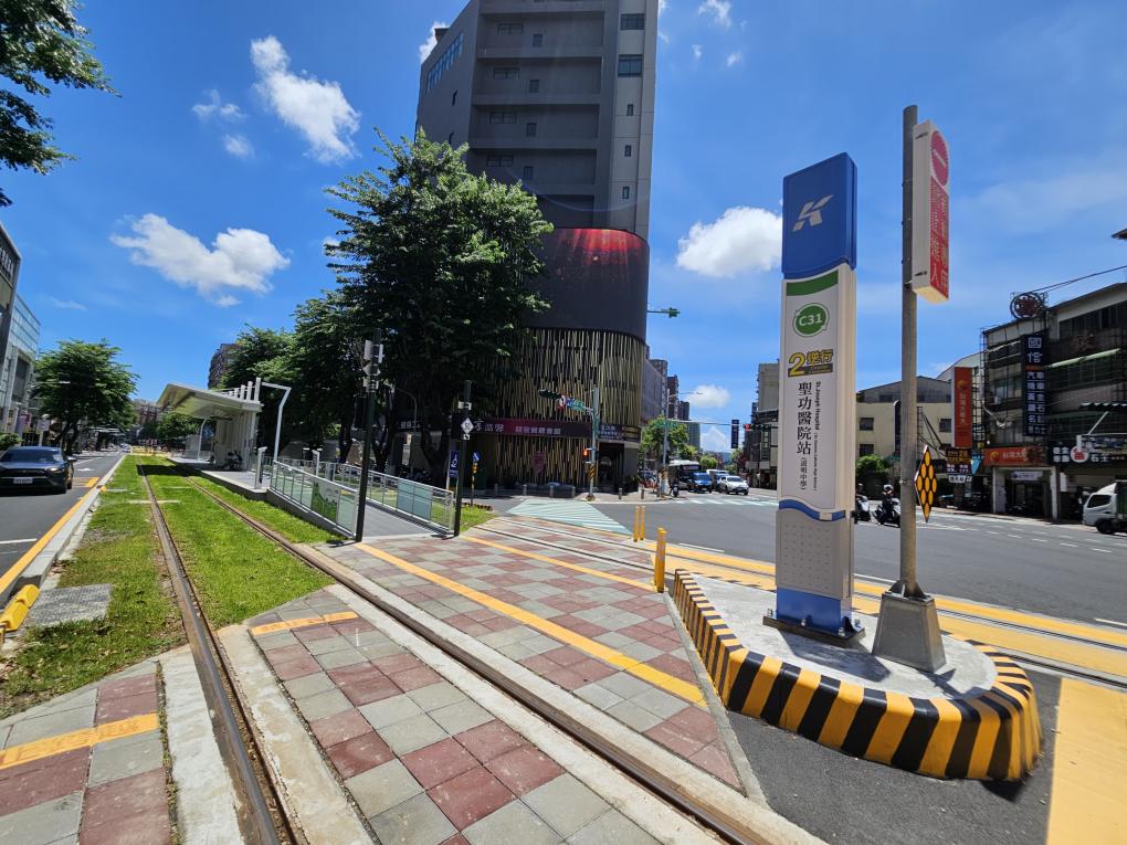 高雄環狀輕軌沿線車站介紹-聖功醫院站(C31)