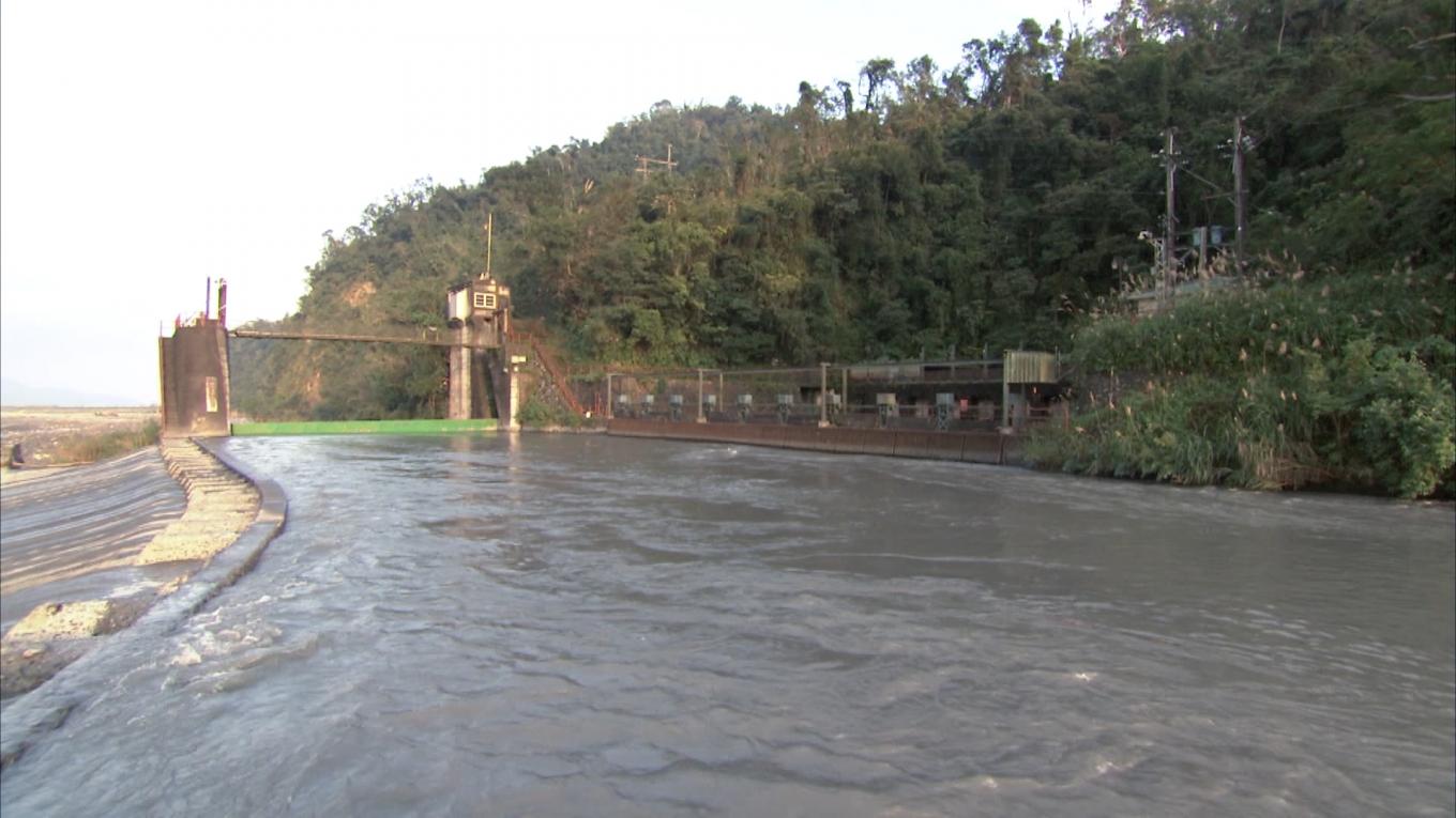 天埤電廠進水口與臨時導水路