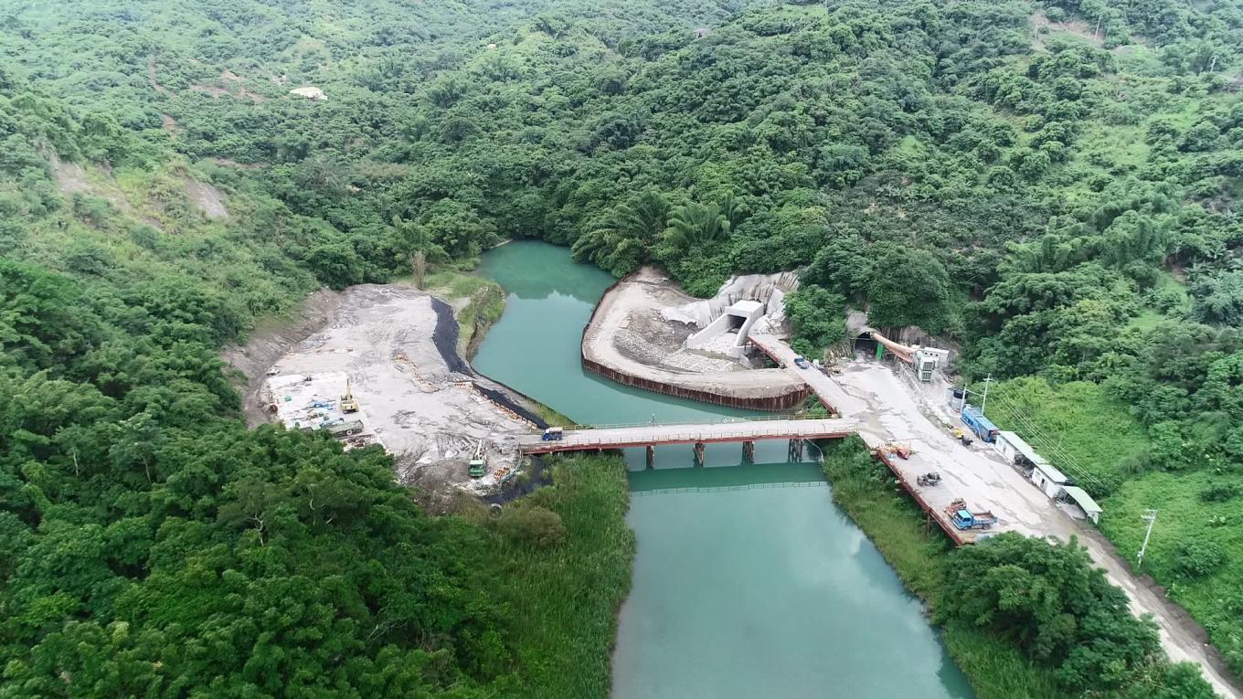 新烏山嶺隧導道西口