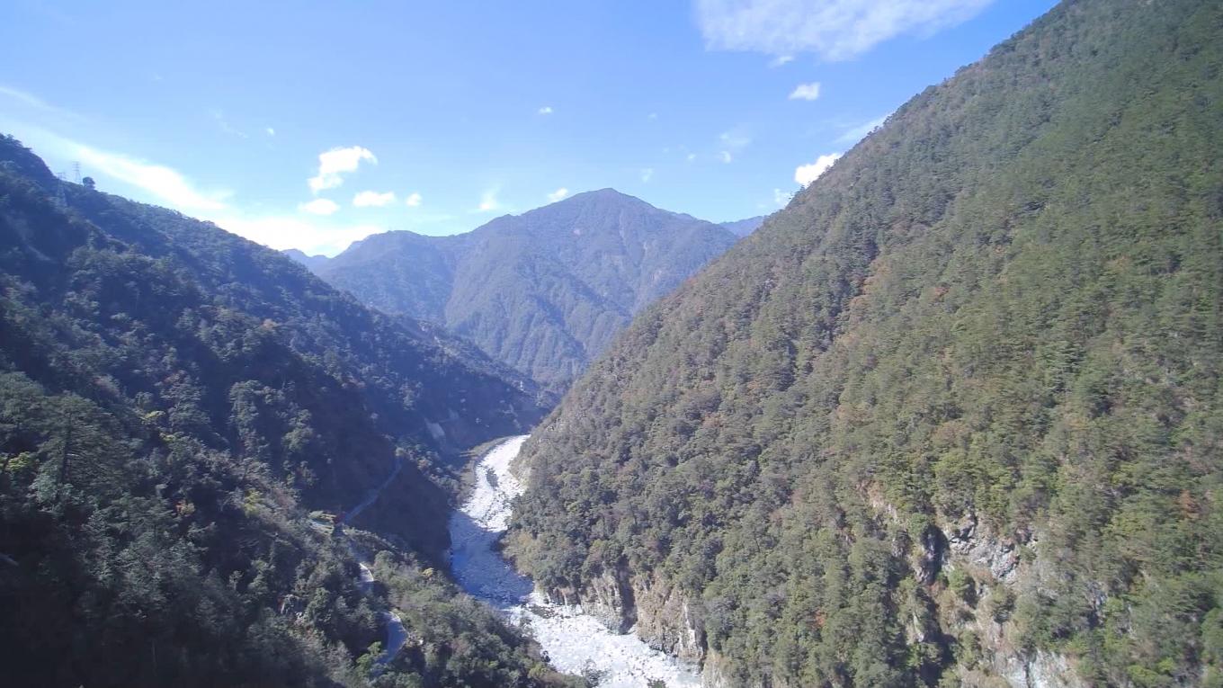 大甲溪流域山區俯瞰