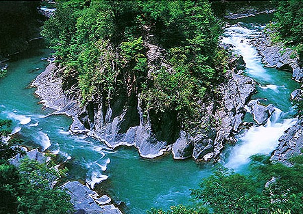 大甲溪上游 回流彎