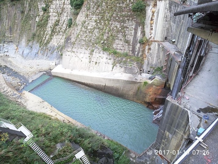 大甲溪流域谷關壩 下游排洪道消能池