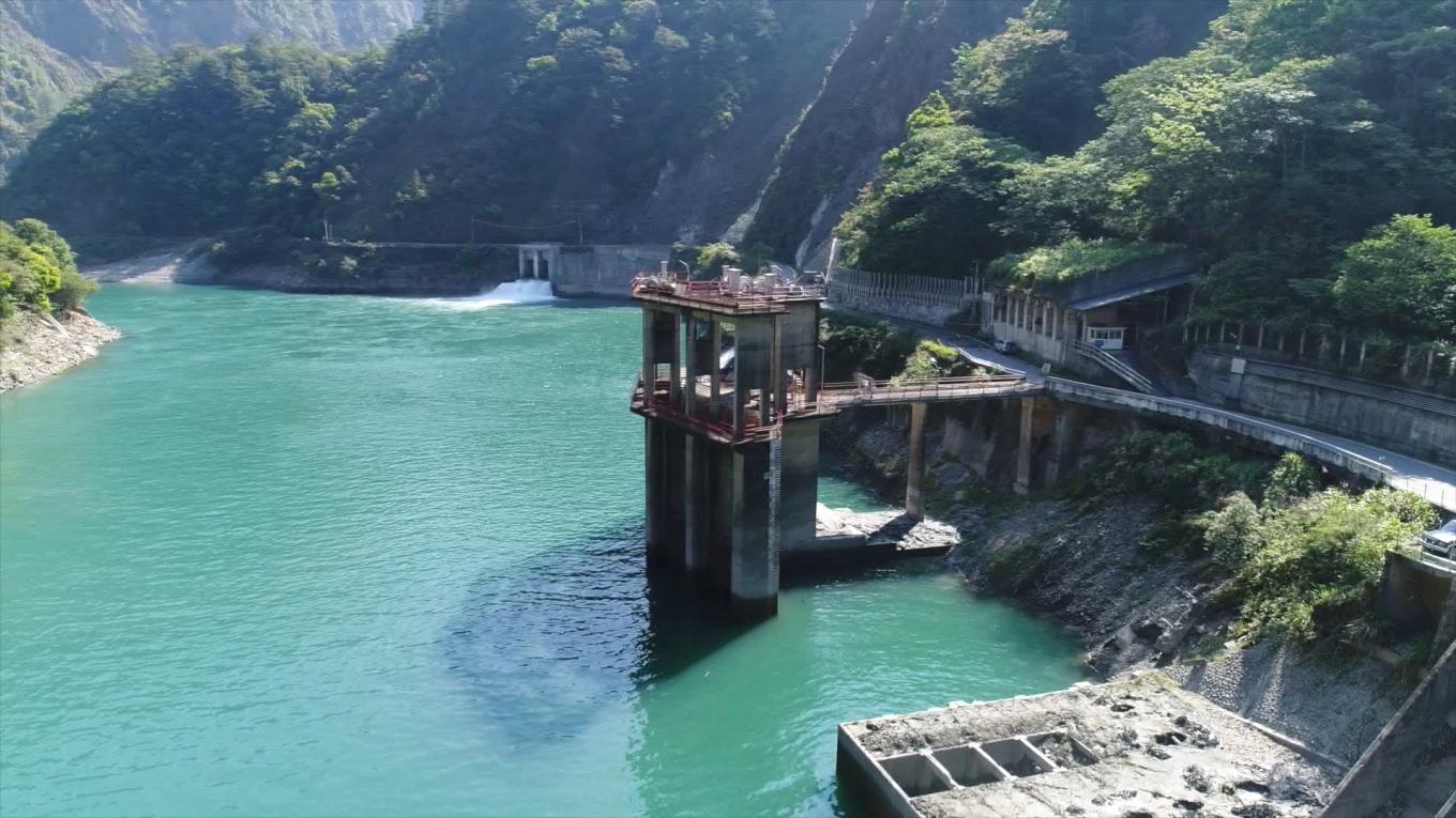 大甲溪流域重建青山紀念公園