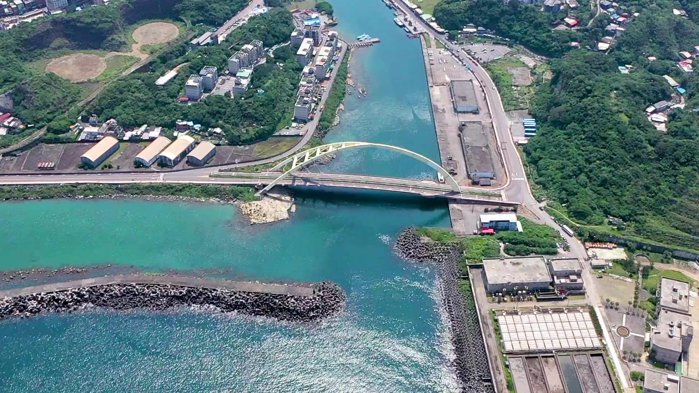 深澳電廠附近的和平島「社寮橋」