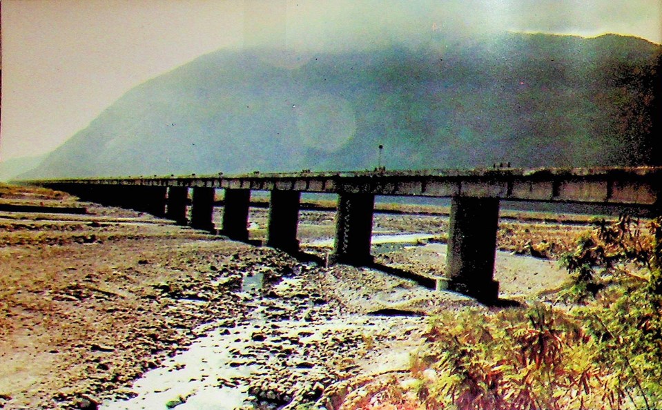十大建設北迴鐵路和平溪大橋全貌
