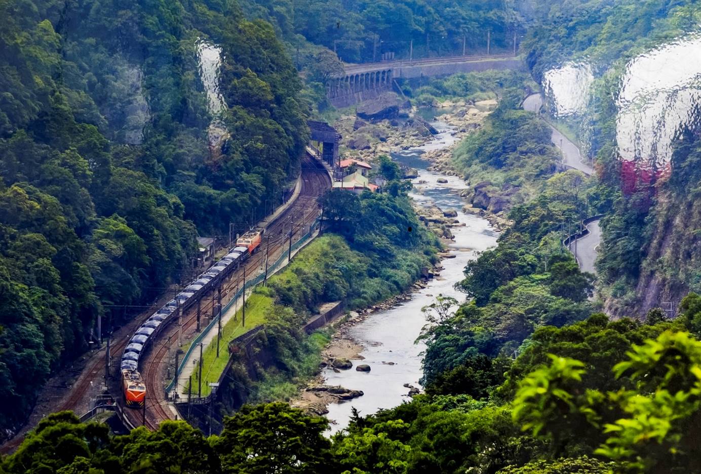 鐵道宜蘭線三貂嶺車站俯瞰