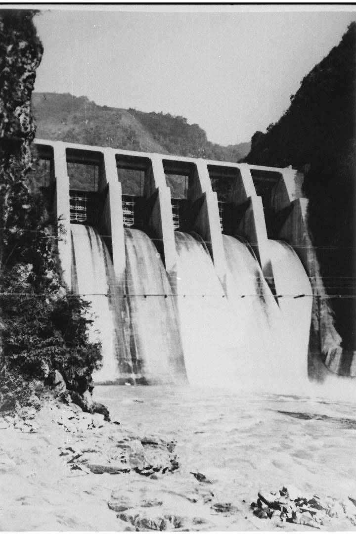 集集支線鐵路-日月潭水力電氣計劃武界壩溢流道閘門