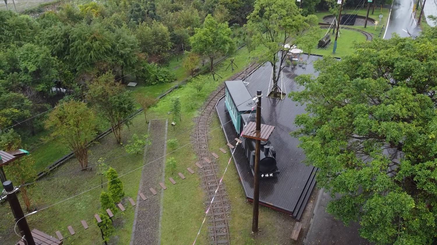 太平山林鐵天送埤站小火車及迴轉盤俯瞰