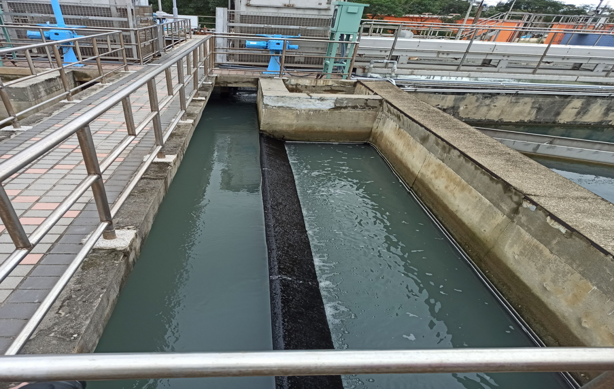 板新淨水場設備-膠沉池的進水渠