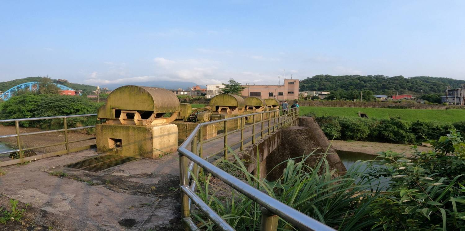 公共給水基隆地區水源八堵抽水站排砂閘門上半部設施