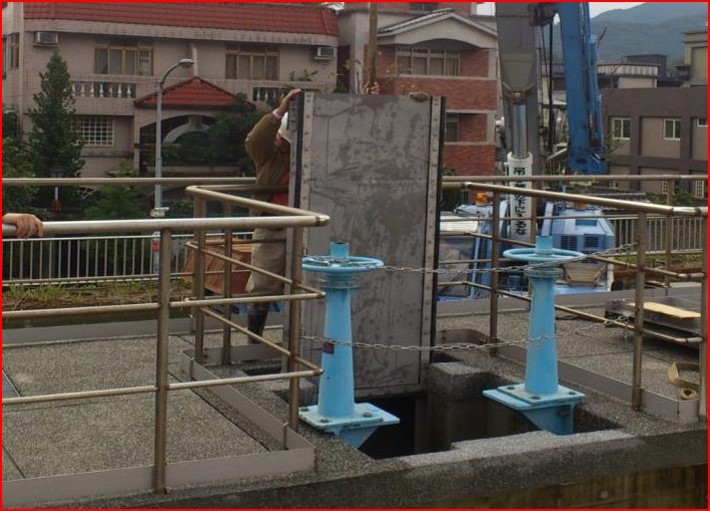 公共給水大台北區直潭淨水場第六座淨水處理設施濾前處理池進水閘門