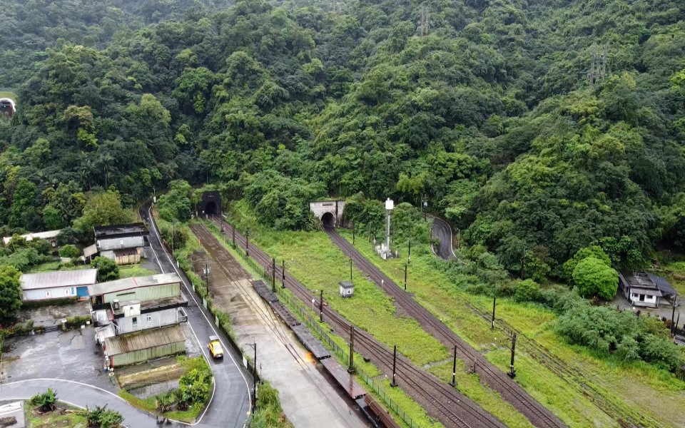 北廻鐡路車站與隧道工程