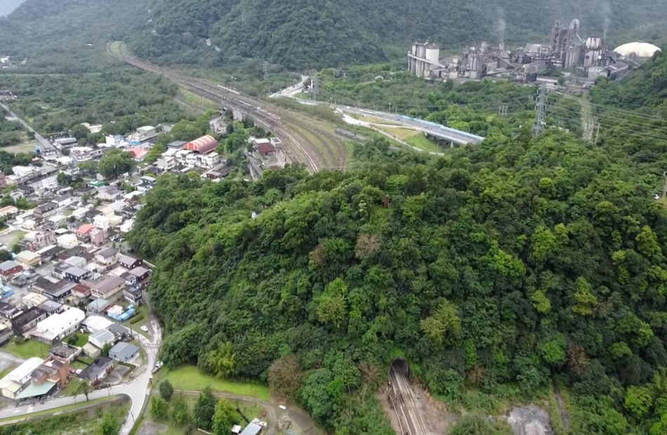北廻鐡路車站與隧道工程