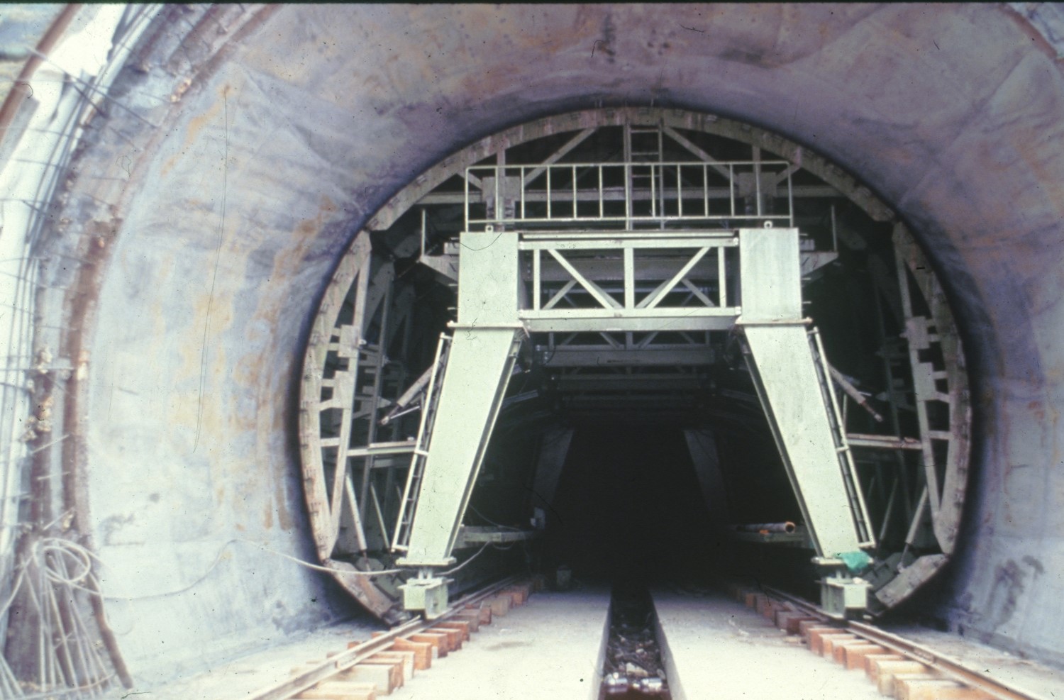 北廻鐡路車站與隧道工程