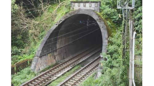 新和平雙線隧道北口