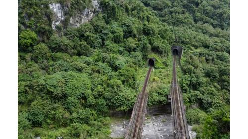 北廻鐡路車站與隧道工程