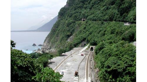 北廻鐡路車站與隧道工程