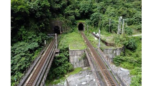 北廻鐡路車站與隧道工程