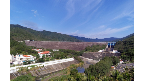 十四項基礎建設