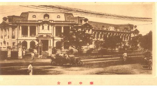 日治時期1896年設立台中縣，1899年實施市街改正計畫，整治河流與設計棋盤狀道路（今中區及東區），由於台中市附近沒有適當的水源地，英籍巴爾頓與技士濱野彌四郎建議開鑿水源井，以供應全市居民的使用，即所謂台中水道。