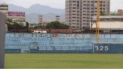 台中水道台中棒球場原稱水源地野球場