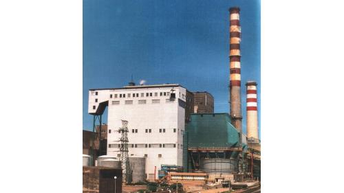 林口電廠舊林二機：於1986 年 11 月 29 日完成改燃煤發電運轉，發電量雖然由35萬瓩降為30萬瓩，但每年仍然節省九億元新台幣。