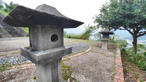 蘇澳港日本金刀比羅神社遺跡：神社中祀奉海上守護之神金毘羅，保佑漁民海上安全。