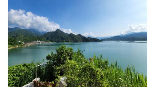 曾文水庫興建於曾文溪上游，由榮民事業工程處承建，於1967年動土興建，1973年完工，為國家重大經濟建設之一