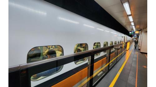 台北車站地下二樓高鐵月台。
