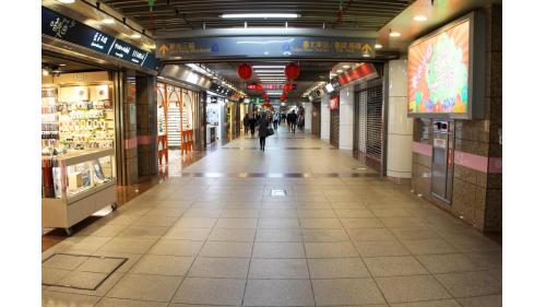 台北車站站前地下街。