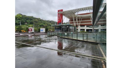 臺北市區車站鐵路地下化第四期東延南港工程「南港專案」新南港車站南廁廣場