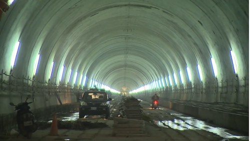 花東線鐵路雙軌隧道工程新自強隧道襯砌施作