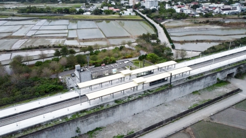 花東線鐵路瓶頸化雙軌路段及全線電氣化沿途重要車站東里車站