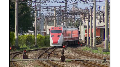 花東線鐵路全線單軌電氣化於103年6月通車