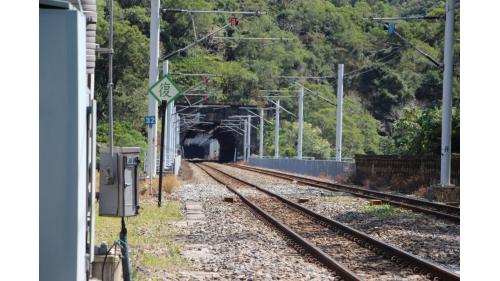 南迴鐵路電氣化南廻線菩安隧道