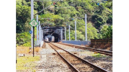 南迴鐵路電氣化南廻線菩安隧道